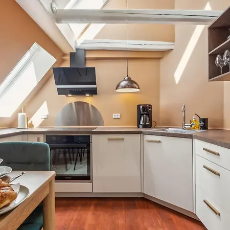 Apartment Location - By Tivoli Nyhavn & Metro